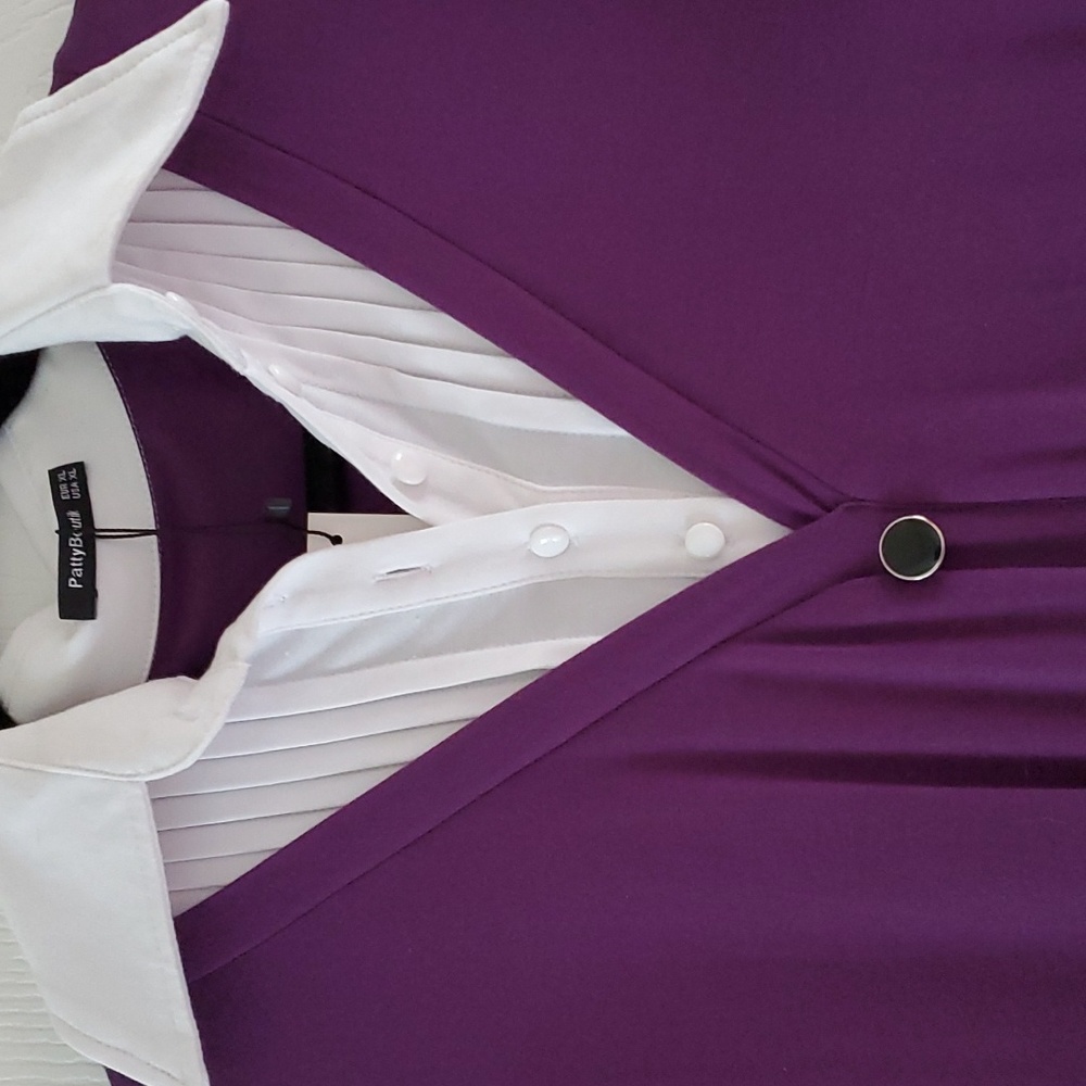 2 in one collared button down - Picture 2 of 4
